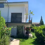Panorama *